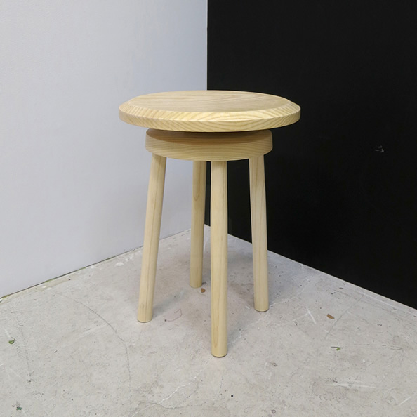 平衡凳子（Balance Stool）图三